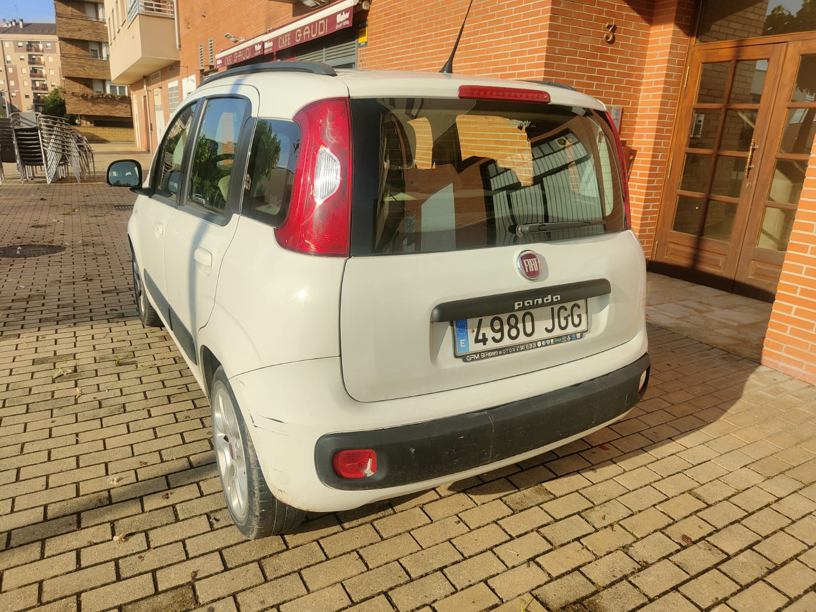 vehiculo fiat panda
